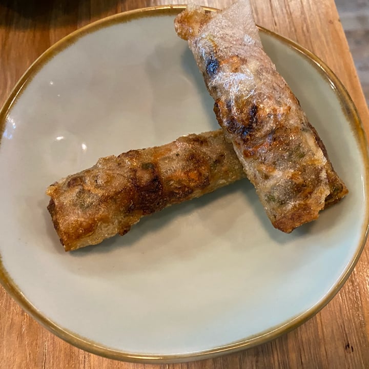 photo of The Kind Bowl spring roll shared by @piggy-egg on  19 Jan 2022 - review