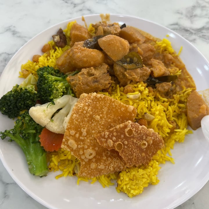 photo of Veggie 121 Nasi Briyani shared by @mparramon on  05 May 2022 - review