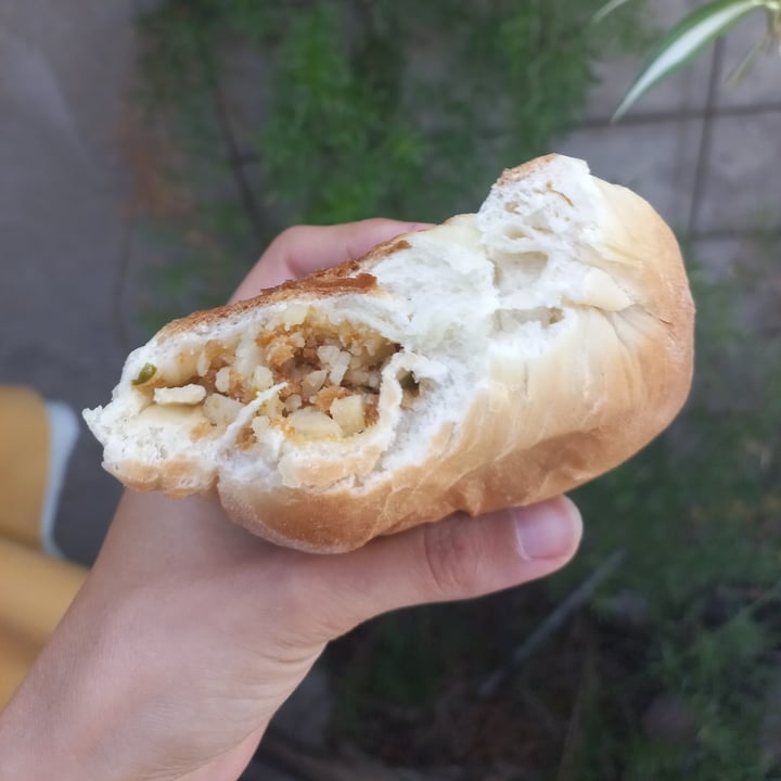 review photo of Rotisería Vegetariana Soler Empanada De Jamón Y Queso shared by @camilamunoz66 on 05 Nov 2021 - review