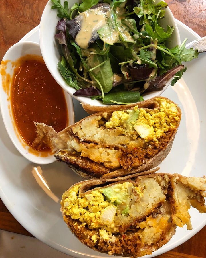 review photo of Real Food Daily Breakfast burrito shared by @veganbooty on 13 Feb 2019 - review
