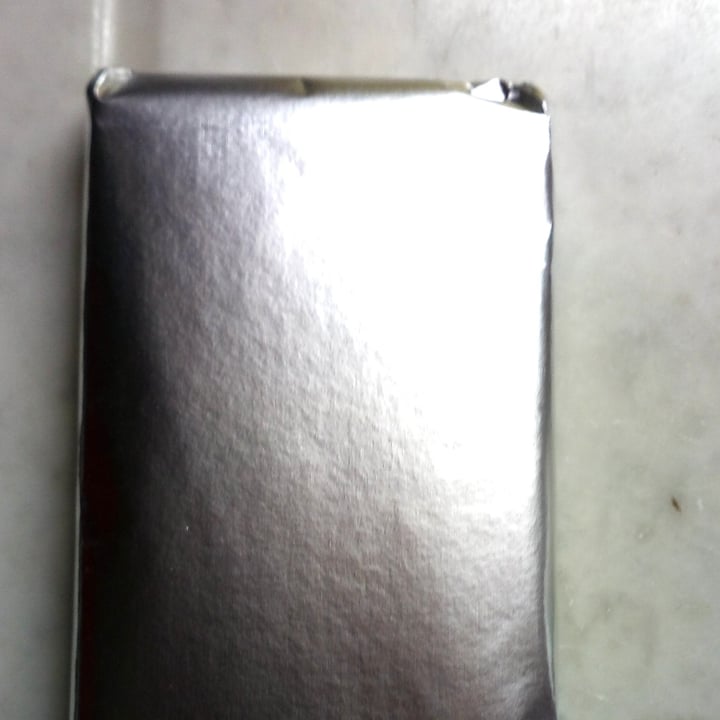 review photo of Healthy Majo Chocolate Amargo Aromatizado Con Vainilla 70% Cacao shared by @marielita on 10 Feb 2021 - review