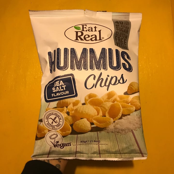 photo of Eat Real Hummus Chips Sea Salt Flavour shared by @bereers on  27 Dec 2020 - review