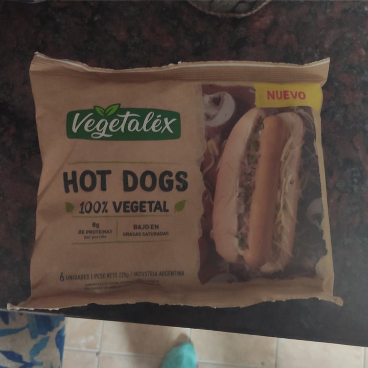 photo of Vegetalex Hot dogs 100% Vegetal shared by @vegantoine on  05 Nov 2021 - review