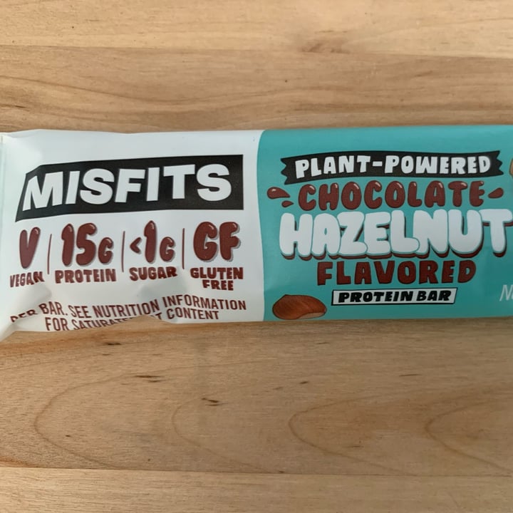 photo of Misfits Plant Based Chocolate Hazelnut shared by @allhess on  24 Aug 2022 - review