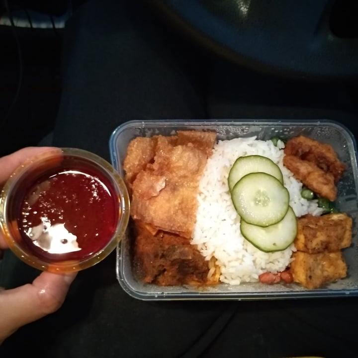photo of Saiva Kitchens SK Special Nasi Lemak shared by @elej91 on  24 Nov 2021 - review