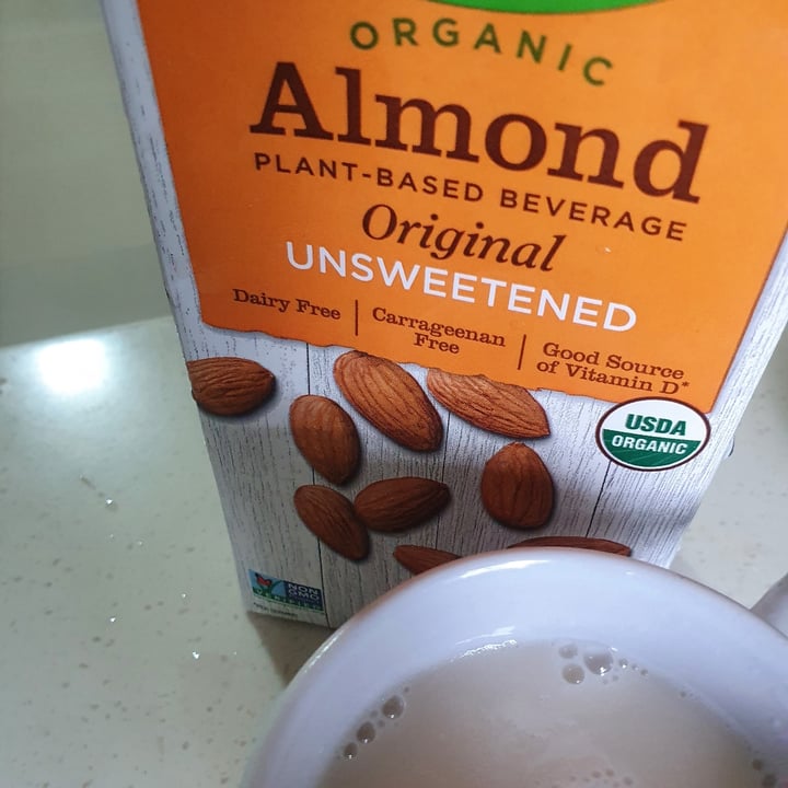 photo of Pacific Foods Organic Almond Milk Unsweetened shared by @mushroomtarian on  01 Jan 2021 - review