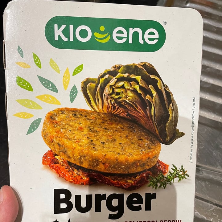 photo of Kioene Burger ai carciofi e pomodori secchi shared by @martu88 on  05 Apr 2022 - review