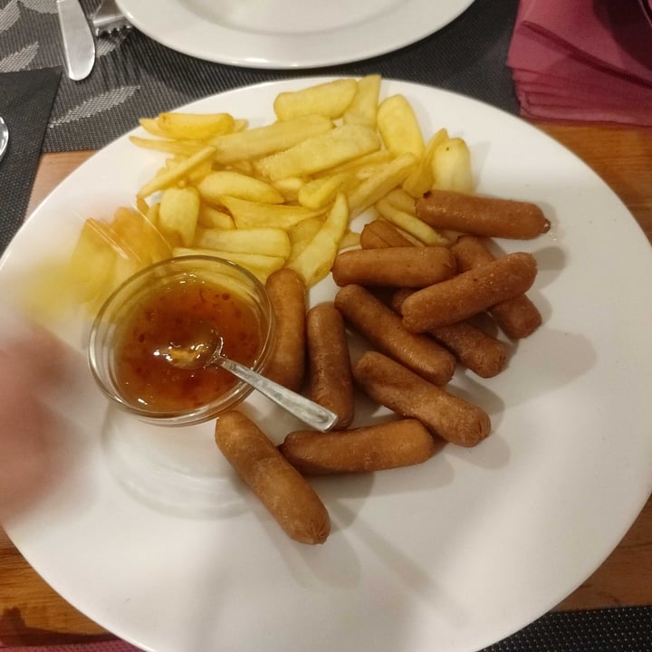 photo of Sawadika salchichas con patatas shared by @babel21 on  19 Nov 2022 - review