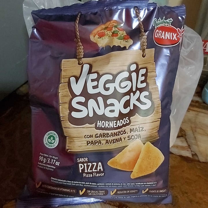 photo of Veggie snacks Snacks horneados sabor pizza shared by @guada11 on  10 Sep 2022 - review