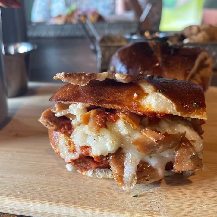 review photo of Pythagoras chicken parmasean shared by @nmorton on 15 May 2022 - review