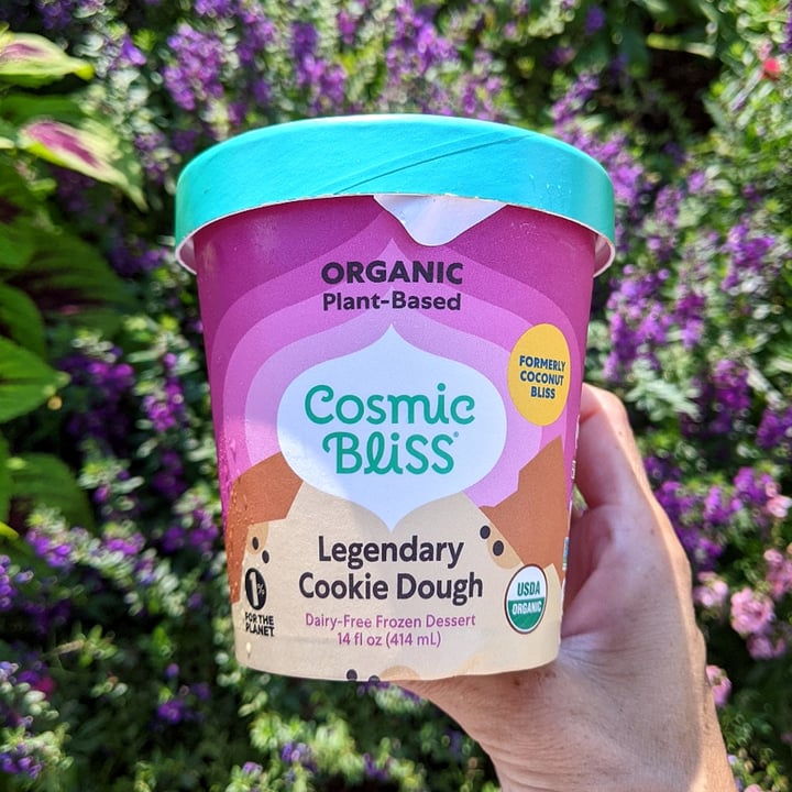 photo of Cosmic Bliss legendary cookie dough shared by @veggieassassin on  31 Oct 2022 - review