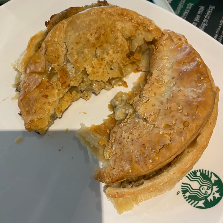 photo of Starbucks Truffle Mushroom Pie shared by @rlau on  02 Apr 2022 - review