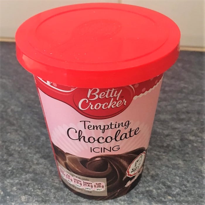 Betty Crocker's Tempting Chocolate Icing