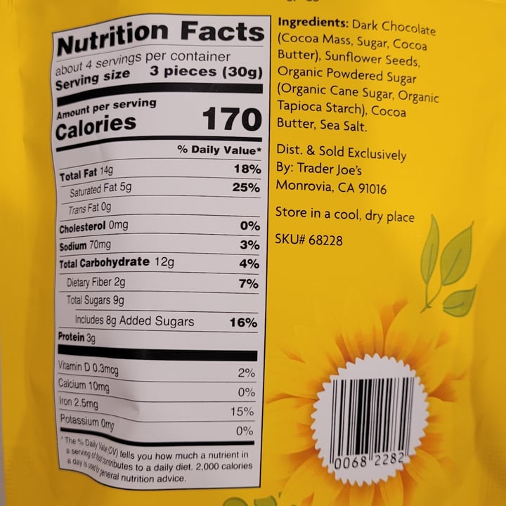 photo of Trader Joe's Dark Chocolate  Sunflower Seed Butter Cups shared by @yourfriendjen on  28 Nov 2022 - review