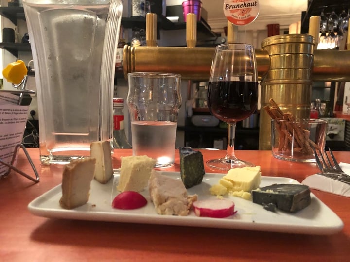 photo of Le Faitout Cheese Plate shared by @christopher-wells on  05 Nov 2019 - review