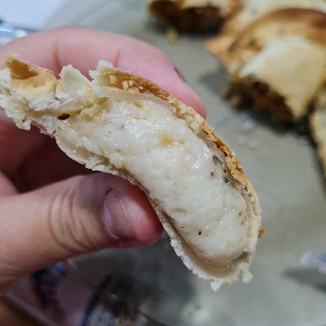 菜肴“Empanada Capresse”的照片