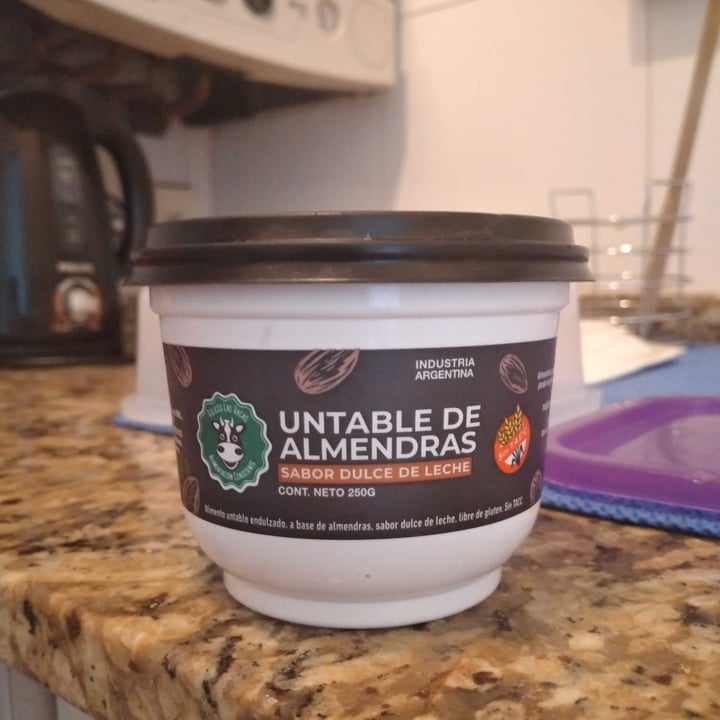 photo of Felices Las Vacas Untable de Almendras sabor Dulce de Leche shared by @brifernandezmujica on  15 Jan 2021 - review