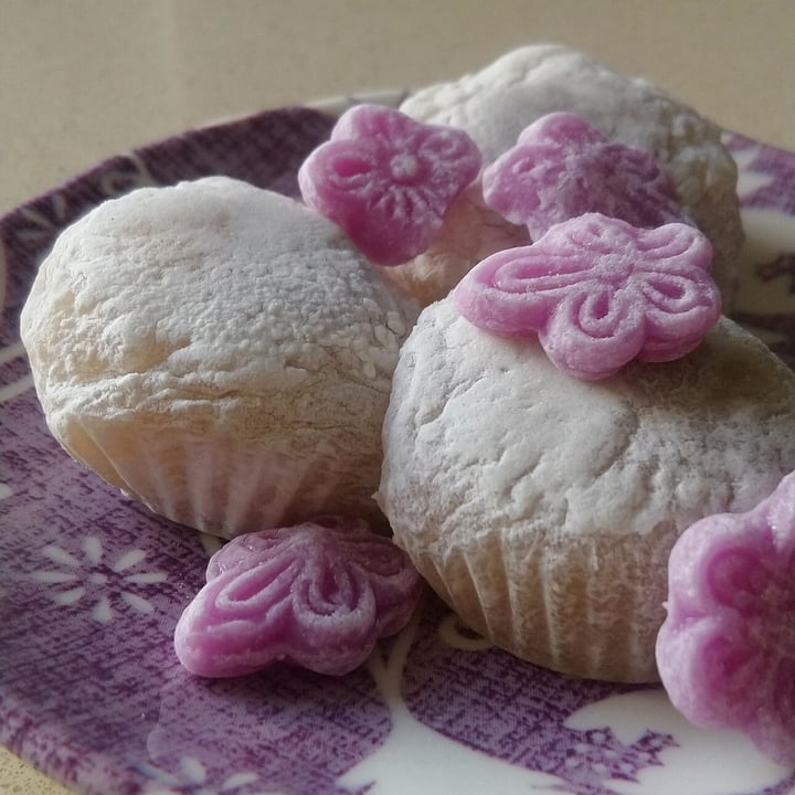 photo of Bamboo House Mochi Taro shared by @veg-ana on  08 Mar 2022 - review