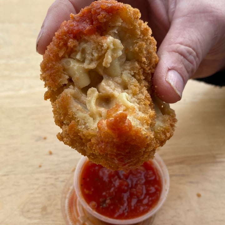photo of V-Grits Fried Mac and Cheese Bites shared by @vpruitt on  17 Jan 2021 - review