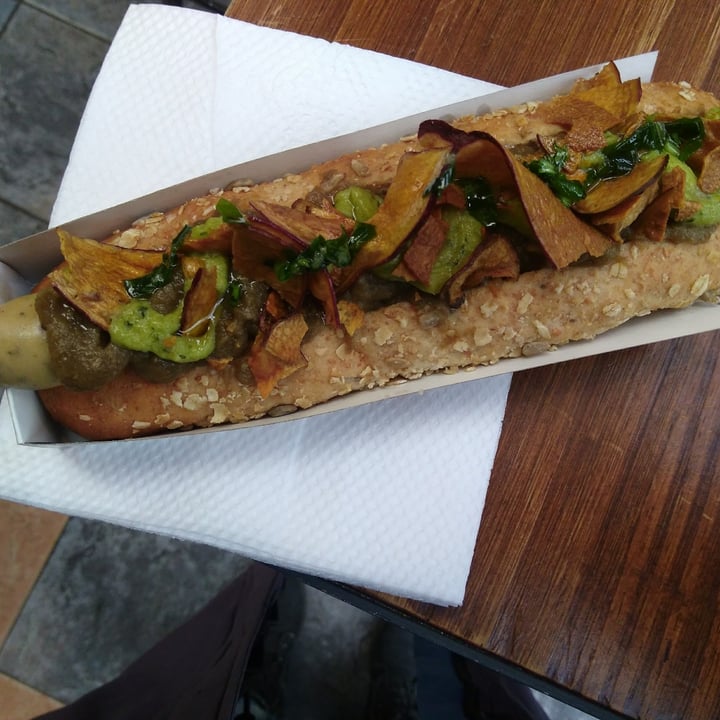 review photo of By the Way Hot Dog Station Hot Dog Vegano shared by @julipoo on 18 Aug 2021 - review