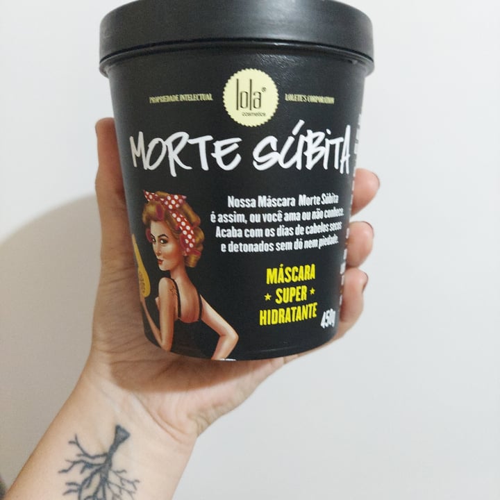 review photo of Lola Cosmetics Mascara Capilar Morte Súbita shared by @carolinalima on 26 Apr 2022 - review