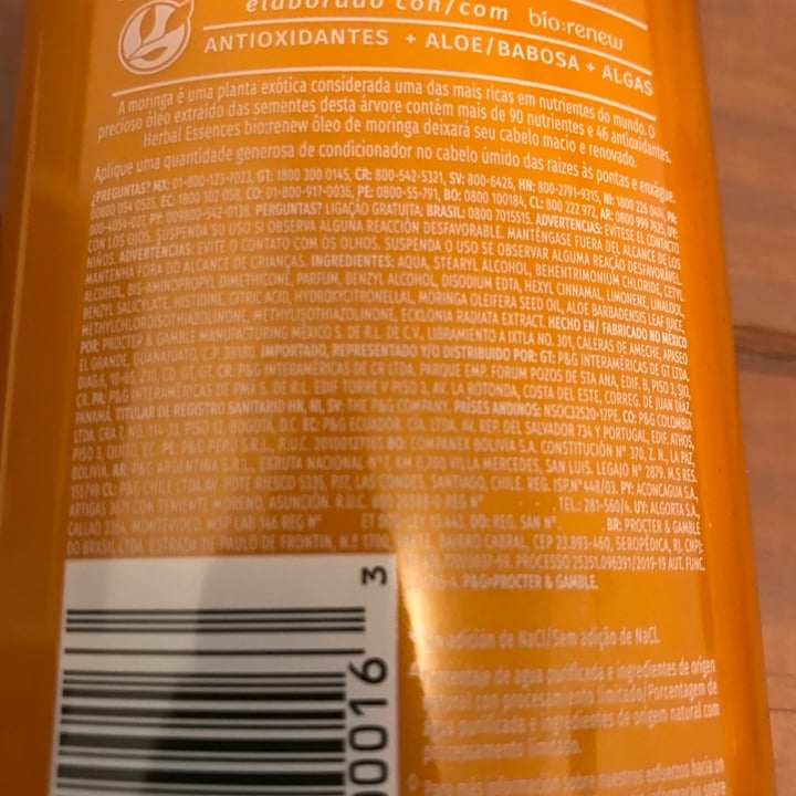 photo of Herbal Essences Acondicionador golden moringa oil shared by @valeriagarcia on  01 Sep 2020 - review