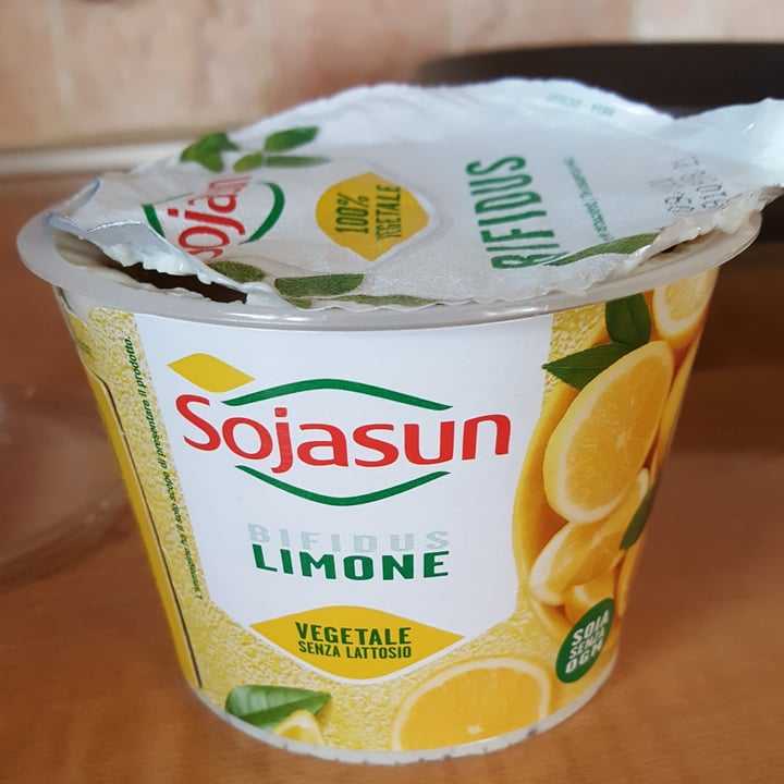 photo of Sojasun Bifidus Limone shared by @michelaa70 on  06 Oct 2021 - review