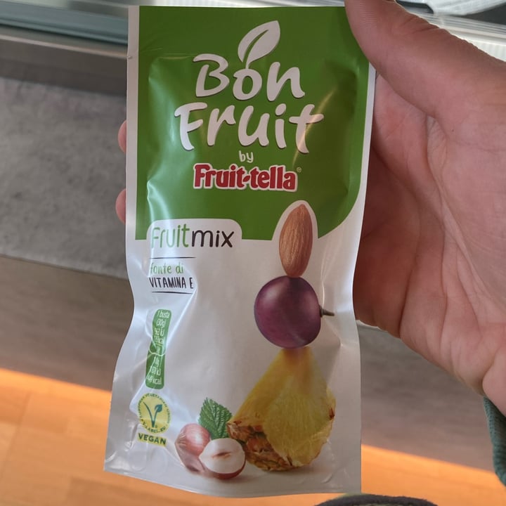 photo of Fruit-tella Bon-fruit shared by @lisazanan on  18 Mar 2022 - review