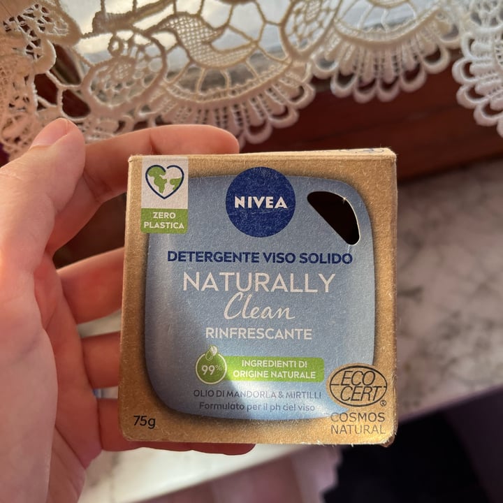 review photo of Nivea Detergente viso solido rinfrescante shared by @ceraunavodka on 10 Aug 2022 - review