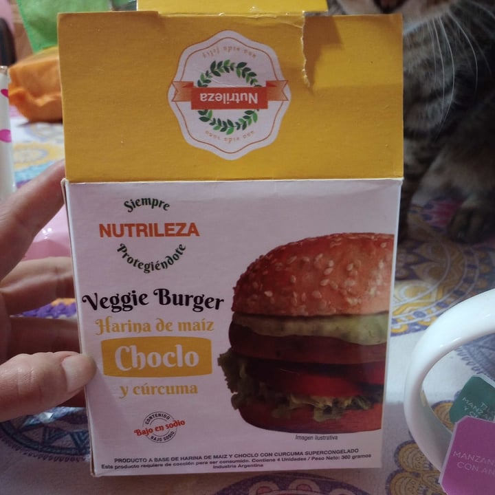 review photo of Nutrileza Hamburguesa De Cúrcuma Choclo Y Perejil shared by @silvanalandriel on 25 Jul 2022 - review
