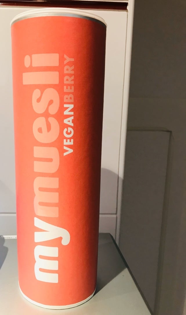 review photo of Mymuesli My Muesli Vegan Berry shared by @karrotkarma on 18 Jan 2020 - review