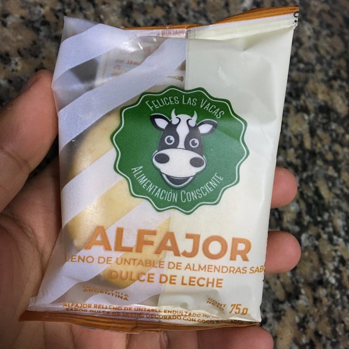 review photo of Felices Las Vacas Alfajor Maicena shared by @rodrigo on 31 May 2021 - review