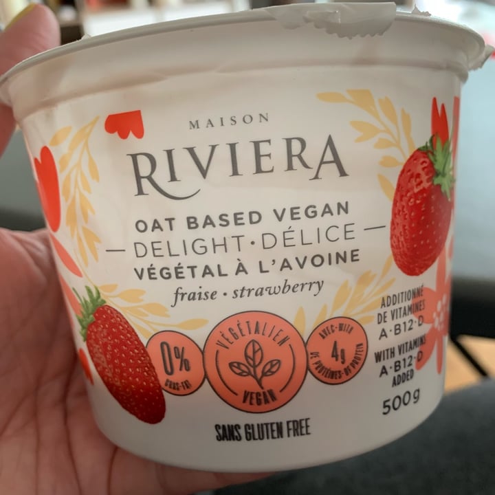photo of Maison Riviera Oat based vegan delight - strawberry shared by @nowmakeitvegan on  16 Apr 2022 - review