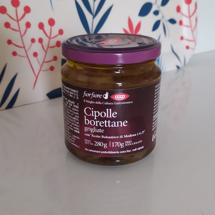 review photo of Coop Cipolle borrettane in agrodolce shared by @annekevegan on 22 Apr 2022 - review