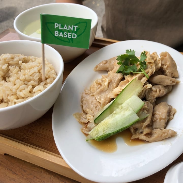 photo of Privé Somerset Hainanese Chicken Rice shared by @wahlows on  07 Jul 2022 - review