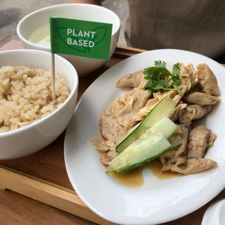review photo of CLOSED - Privé Somerset Hainanese Chicken Rice shared by @wahlows on 07 Jul 2022 - review
