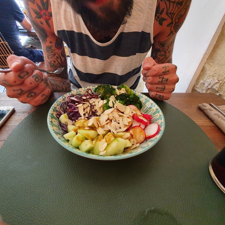 photo of PETER BOTTON Poke Vegano shared by @giulipruli on  25 Jul 2022 - review