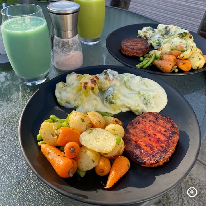 review photo of Vivera veganes steak shared by @larisafalcao on 16 May 2022 - review