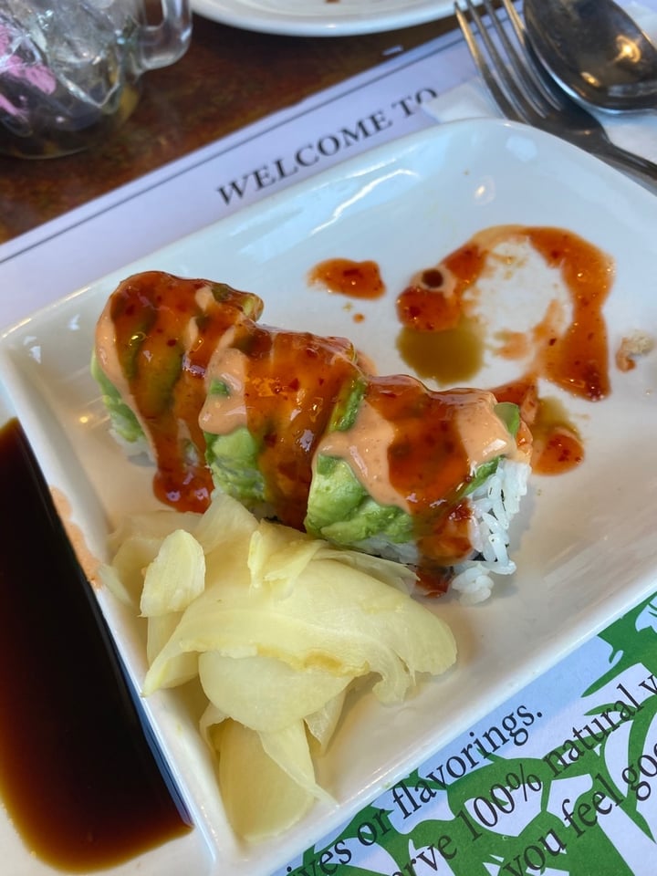 photo of Veggie Heaven Fireball Roll shared by @jessnickel on  01 Mar 2020 - review