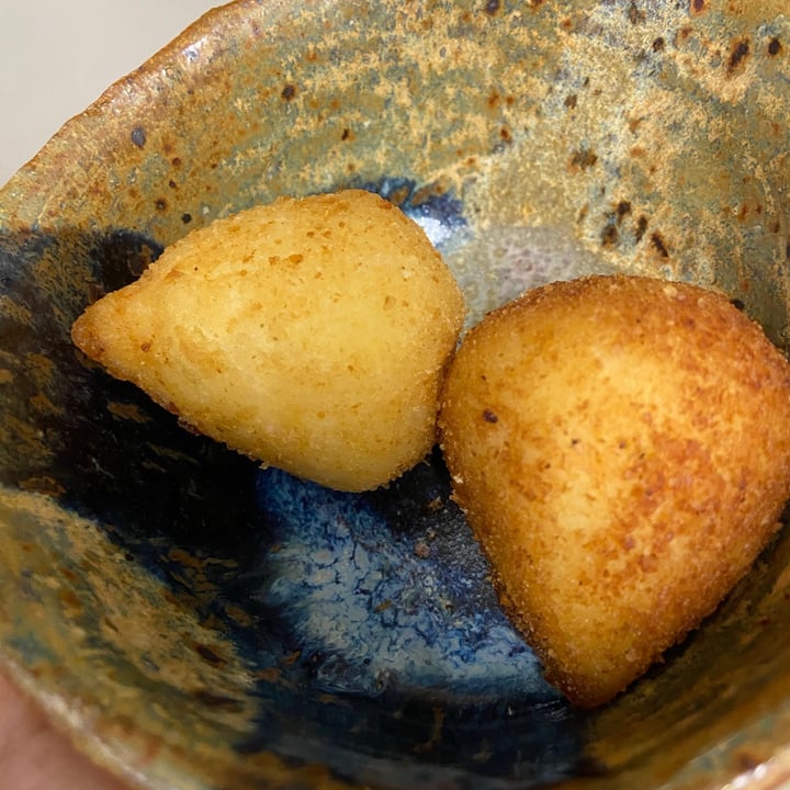 photo of Tofood Vegan Coxinha shared by @beatrizvegan on  15 Jul 2021 - review