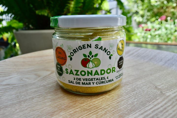 review photo of Origen sano Sazonador de Vegetales Sal de Mar y Cúrcuma shared by @andrearebeca on 07 May 2021 - review