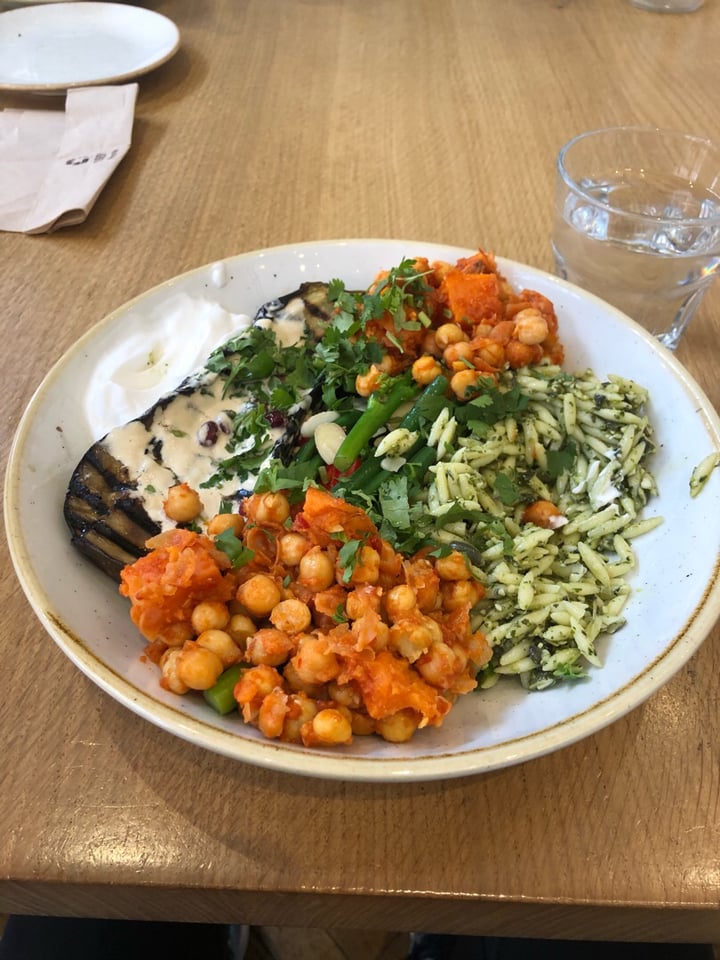 photo of Deliciously Ella Buffet Salads shared by @megpeg on  02 Sep 2019 - review