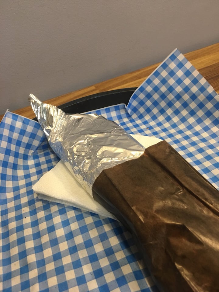 review photo of Kuzen Falafelʹ Sweet Chili Falafel in Lavash shared by @baliveganguide on 31 May 2019 - review