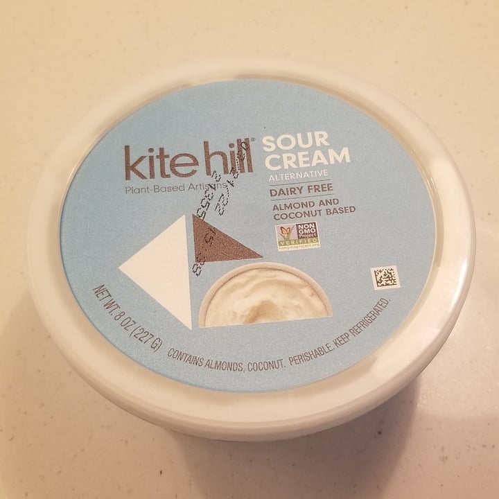 review photo of Kite Hill Sour Cream shared by @nicoleturchin on 27 Jan 2022 - review