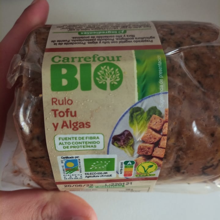photo of Carrefour Bio Rulo tofu y algas shared by @larabc on  05 Mar 2022 - review