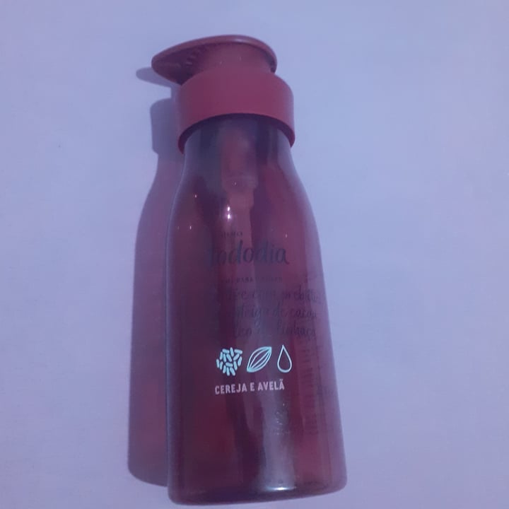 review photo of Natura creme cereja e avelã shared by @an4clar4 on 31 Jan 2022 - review