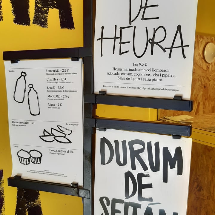 review photo of Good Shit Heura Pita shared by @llunadedia on 03 May 2022 - review