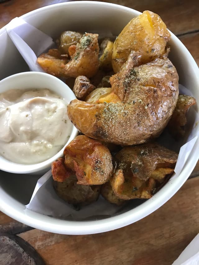 Foto del piatto “Smashed spuds”