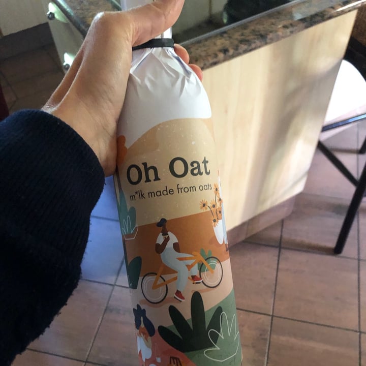 photo of Oh Oat Oh Oat milk shared by @leighclare29 on  21 Oct 2020 - review