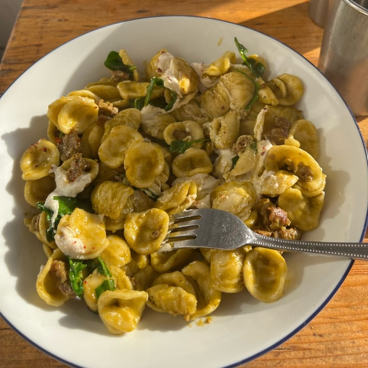 review photo of The Butcher's Daughter burrata and peppers shared by @slbenson on 14 Apr 2022 - review